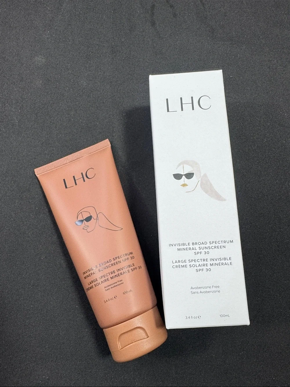 Invisible Broad Spectrum Mineral Sunscreen SPF 30 - White